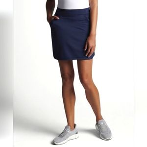 Peter Millar navy golf skort (NWT)